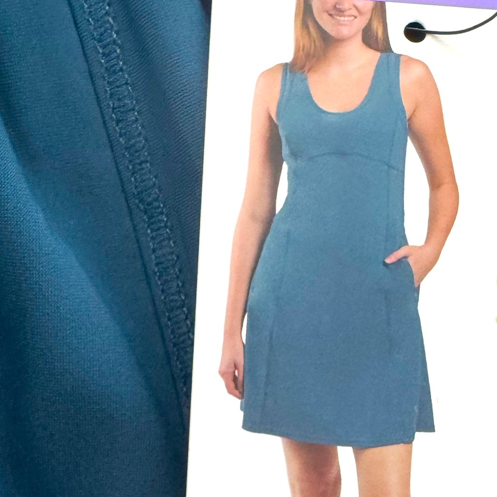Lolë Women’s turquoise color Active Dress size XS NWT